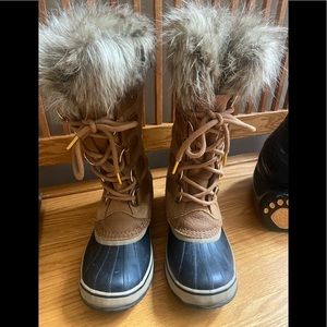 Sorel Joan of Arctic Waterproof Boots Camel Brown - Black size 8